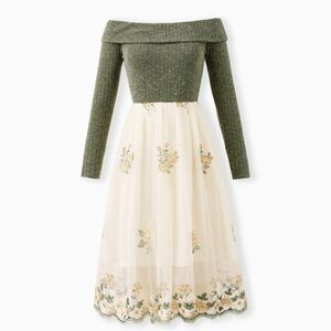 Green Off-Shoulder Mesh Dress with Floral Embroidery